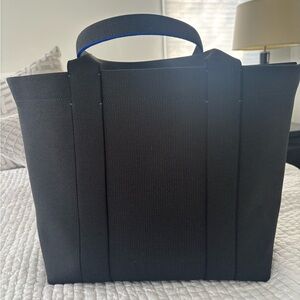 Rothy’s essentials tote